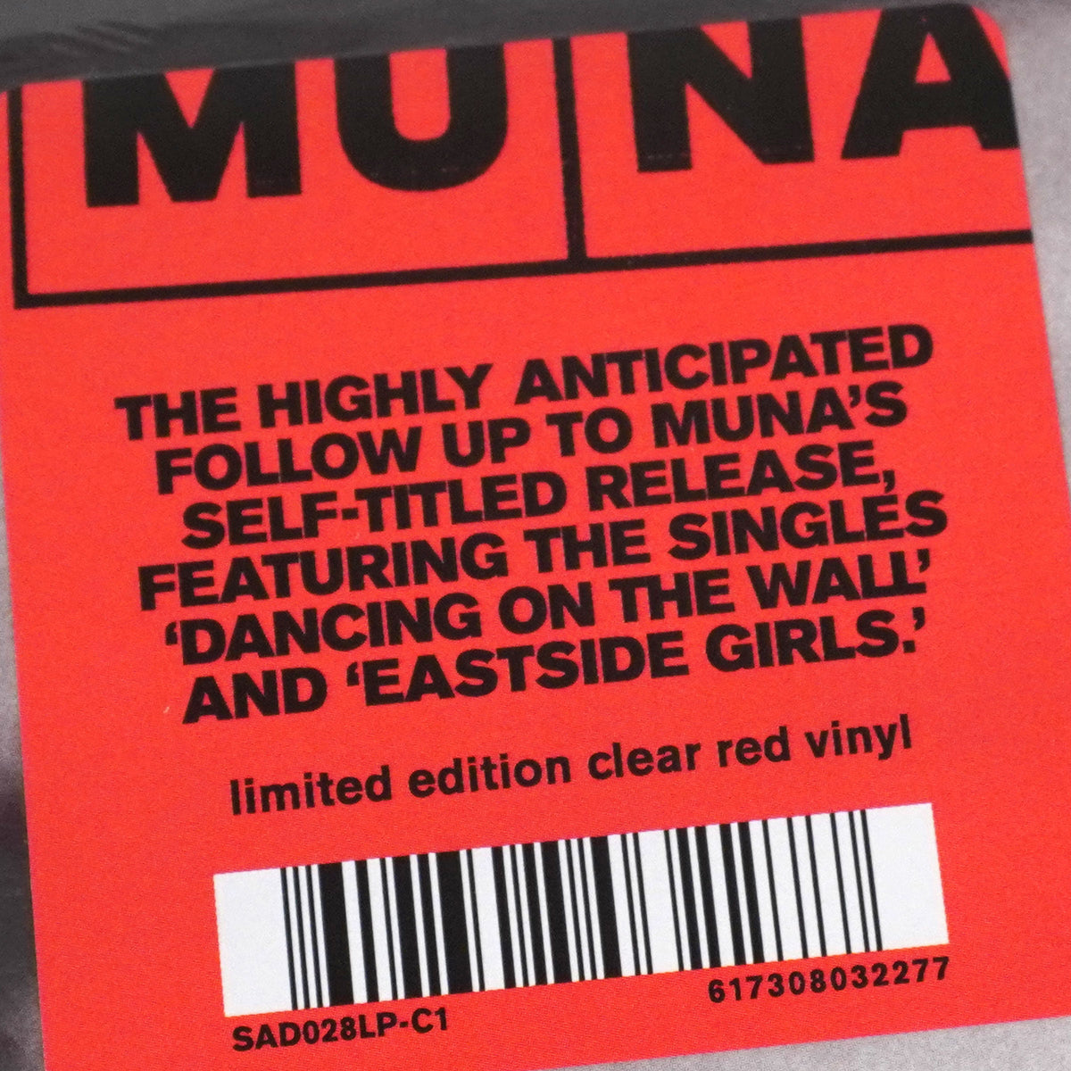 Muna: Dancing On The Wall (Colored Vinyl) {Vinyl LP}
